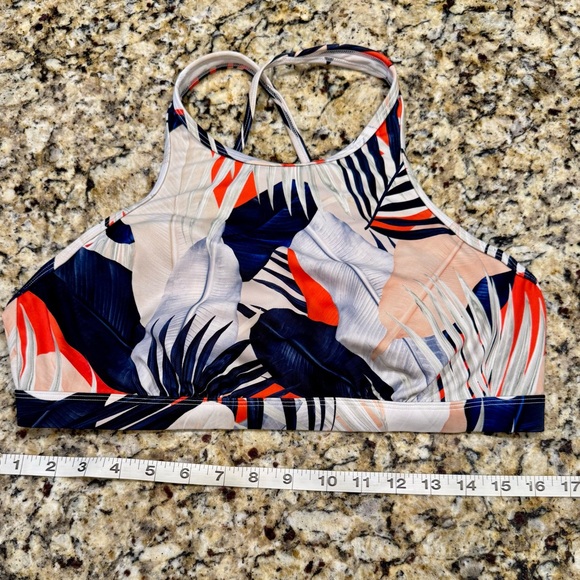 Athleta Maldives Bikini Top - Picture 2 of 3